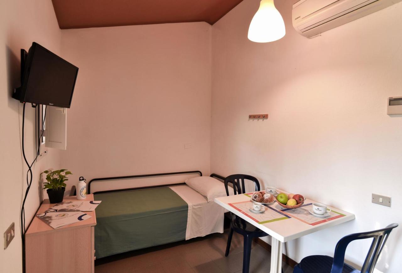 Club Del Sole La Risacca Family Collection Hotel ปอร์โต ซันเตลปีดิโอ ภายนอก รูปภาพ