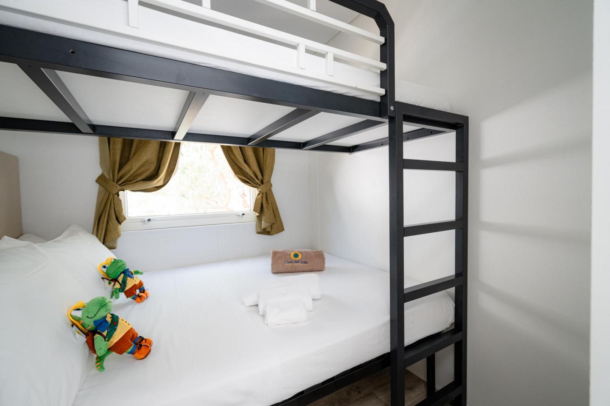 Club Del Sole La Risacca Family Collection Hotel ปอร์โต ซันเตลปีดิโอ ภายนอก รูปภาพ