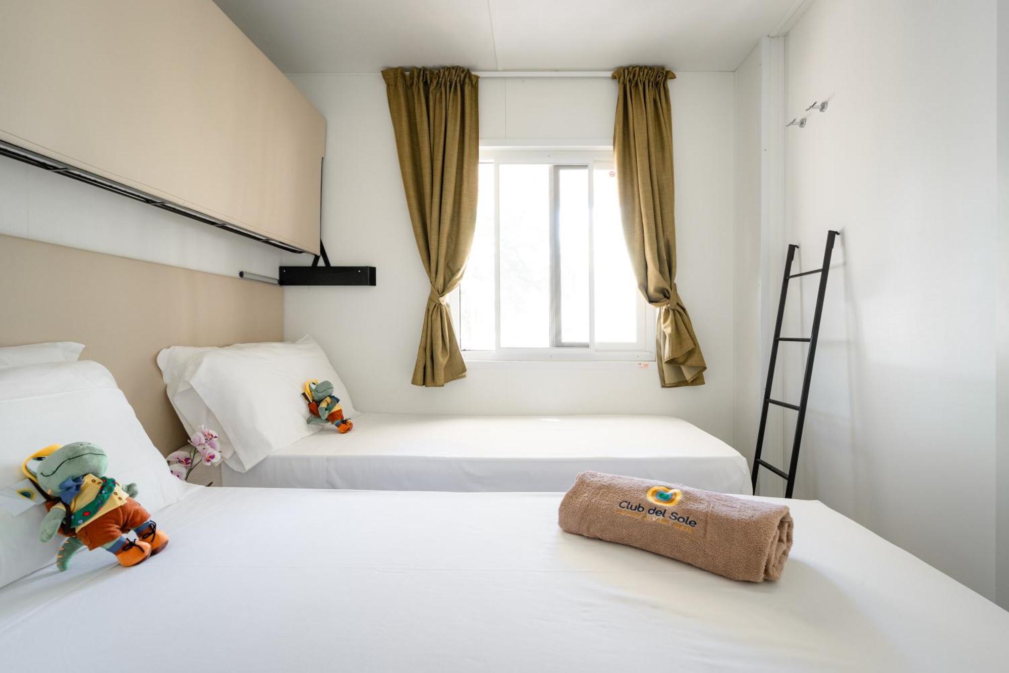 Club Del Sole La Risacca Family Collection Hotel ปอร์โต ซันเตลปีดิโอ ภายนอก รูปภาพ