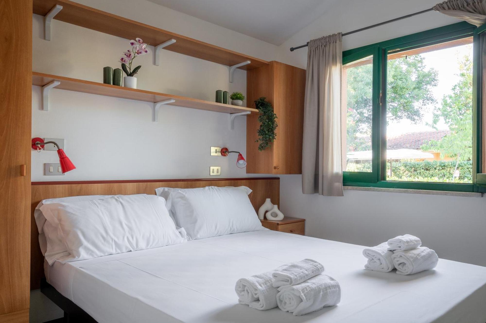 Club Del Sole La Risacca Family Collection Hotel ปอร์โต ซันเตลปีดิโอ ภายนอก รูปภาพ